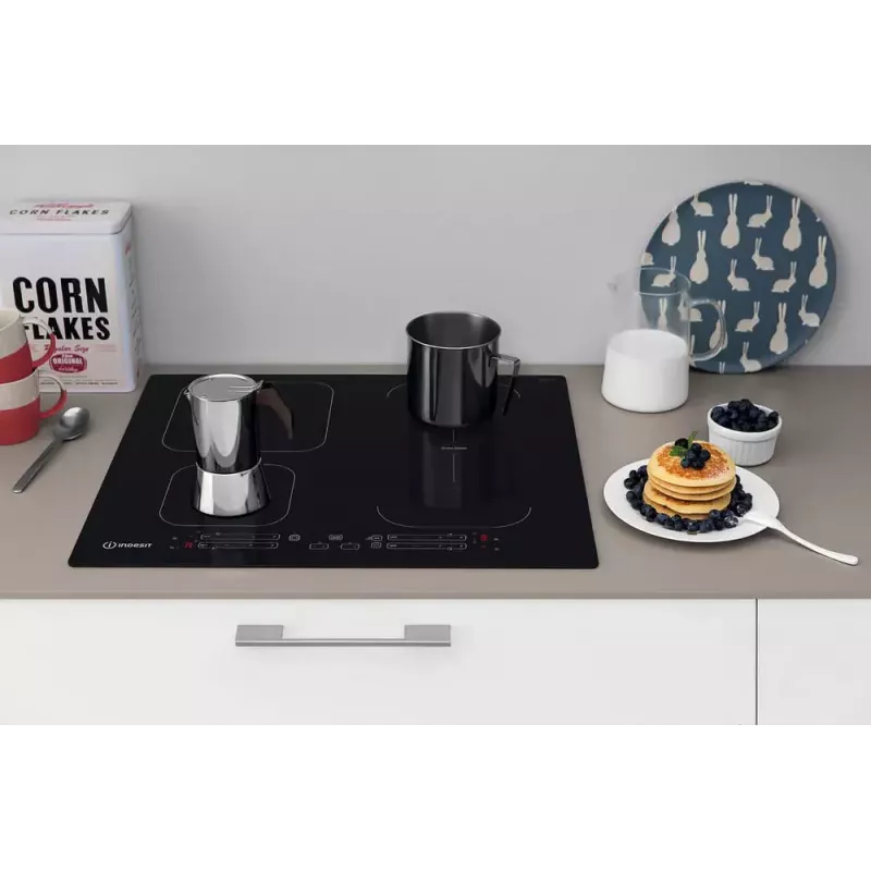 Indesit IB 65B60 NE čierna vstavaná 59 cm indukčná varná doska 4 zóny