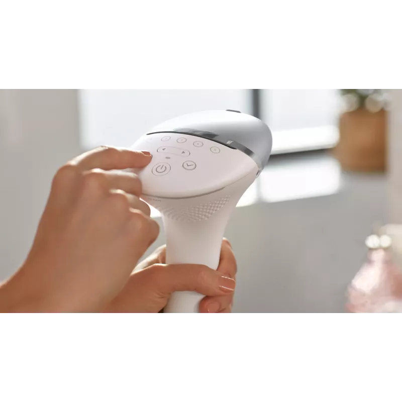 Philips Lumea Prestige Lumea IPL 8000 Series BRI940/00 IPL epilátor so SenseIQ