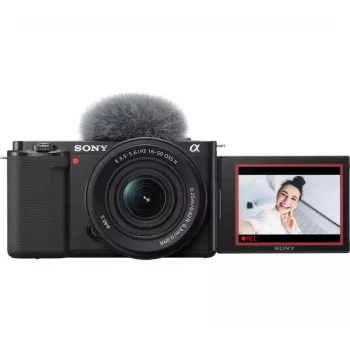 Sony ZV-E10 + E PZ 16-50mm F3.5-5.6 OSS II MILC 24,2 MP CMOS 6000 x 4000 pixelov čierny