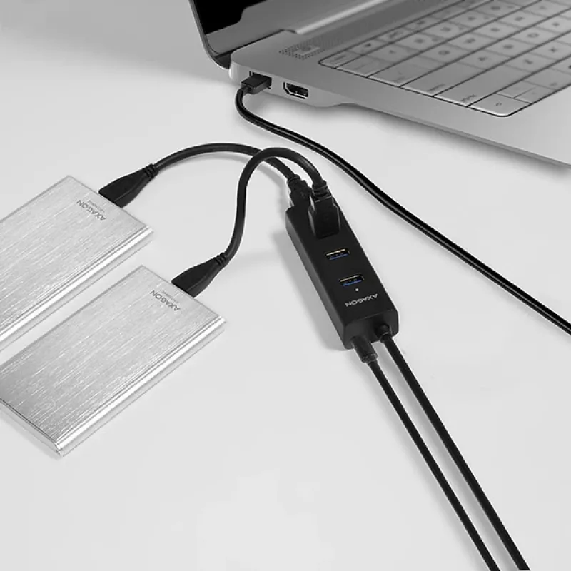 Axagon HUE-S2BP 4x USB 3.0 NABÍJACÍ HUB s 1,2 m káblom vrátane napájacieho zdroja