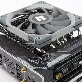 Chladič Thermalright AXP120-X67 12 cm čierna sivá metalická