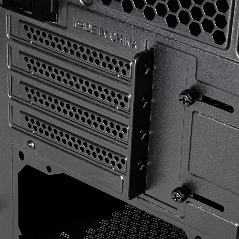 PC skriňa Silverstone FARA 312Z Midi Tower čierna