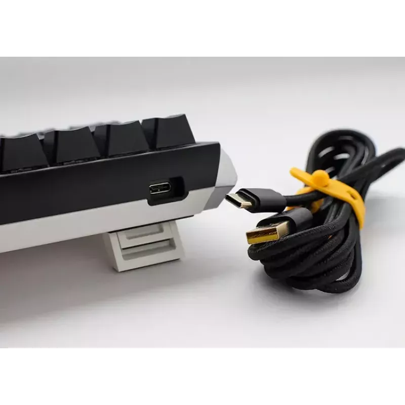 Ducky One 3 Classic SF klávesnica herná USB US English čierna biela