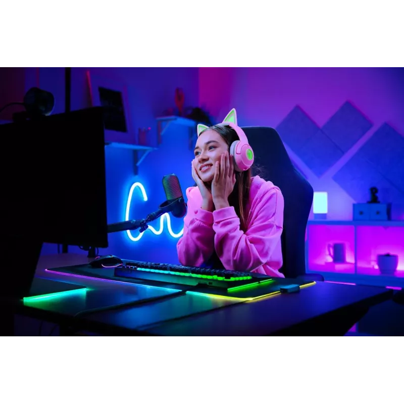 RAZER Seiren V3 Chroma stolný mikrofón - čierny