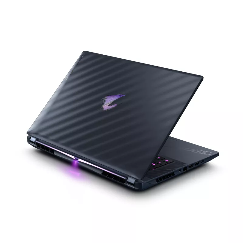 Notebook GIGABYTE AORUS MASTER 16 40,6 inch Intel Core Ultra 9 32GB 2TB NVIDIA RTX 5080 Windows 11 Pro