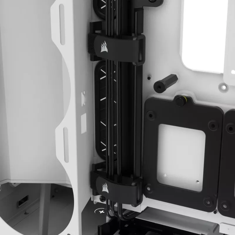 CORSAIR iCUE 5000X RGB - Tempered Glass Mid-Tower ATX PC Smart Case - biela