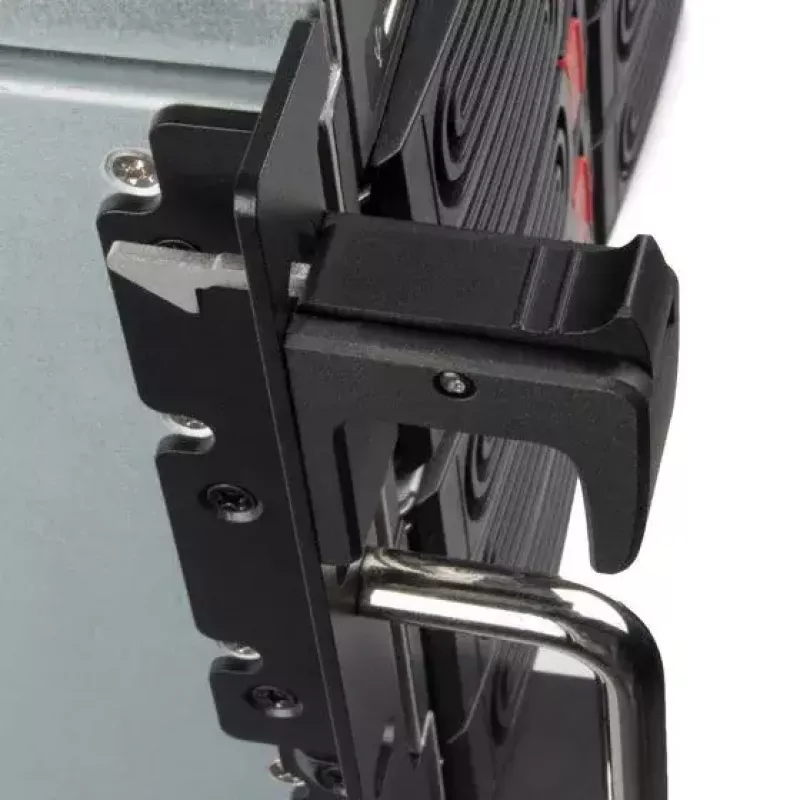 SilverStone SST-RM43-320-RS 4U rackové serverové šasi, E-ATX / SSI EEB, 20x 3,5″ SATA/SAS Hot-Swap, čierne