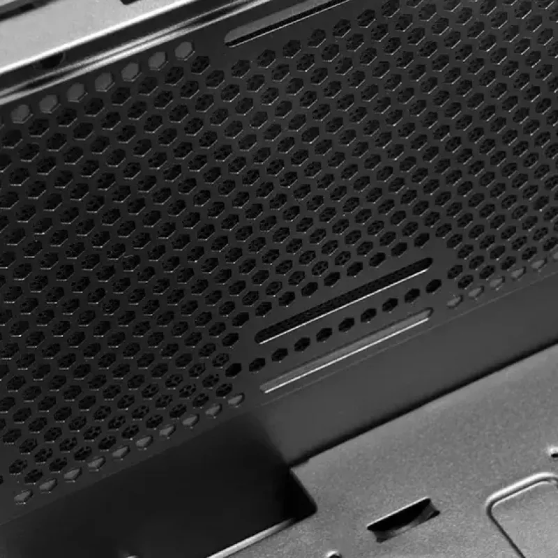PC skriňa Silverstone SST-KL07B-E Tower čierna
