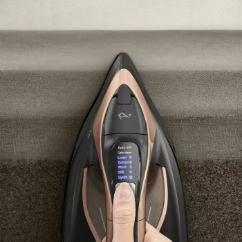 Tefal Ultimate Power Pro FV9E50 suchá a parná žehlička Durilium AirGlide Autoclean žehliaca plocha 3200 W čierna, medená