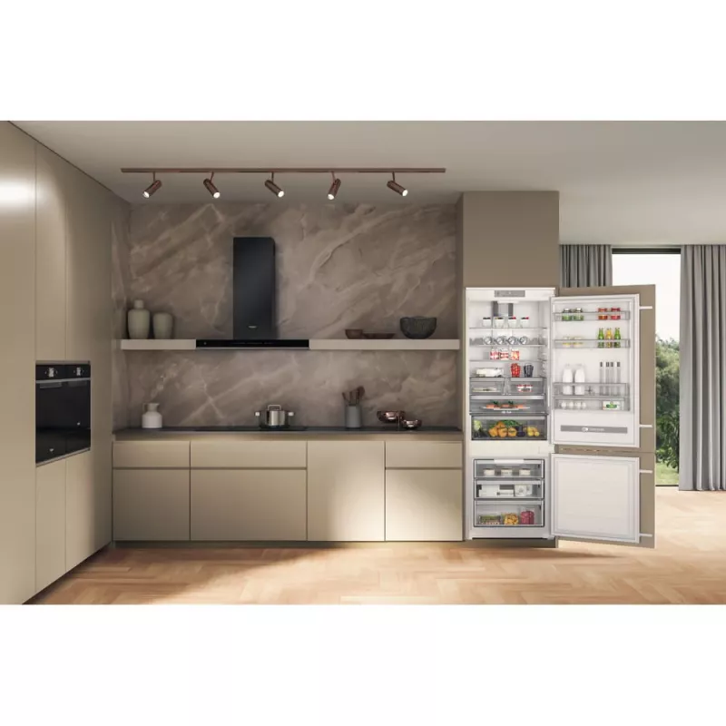 Whirlpool SP40 812 EU 2 vstavaná 400 l biela