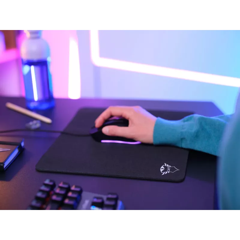 Trust GXT 754 herná podložka pod myš čierna