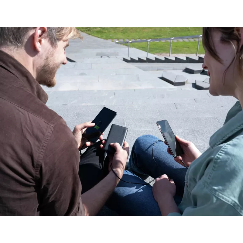 Trust Primo lítium-iónová (Li-Ion) 15000 mAh čierna