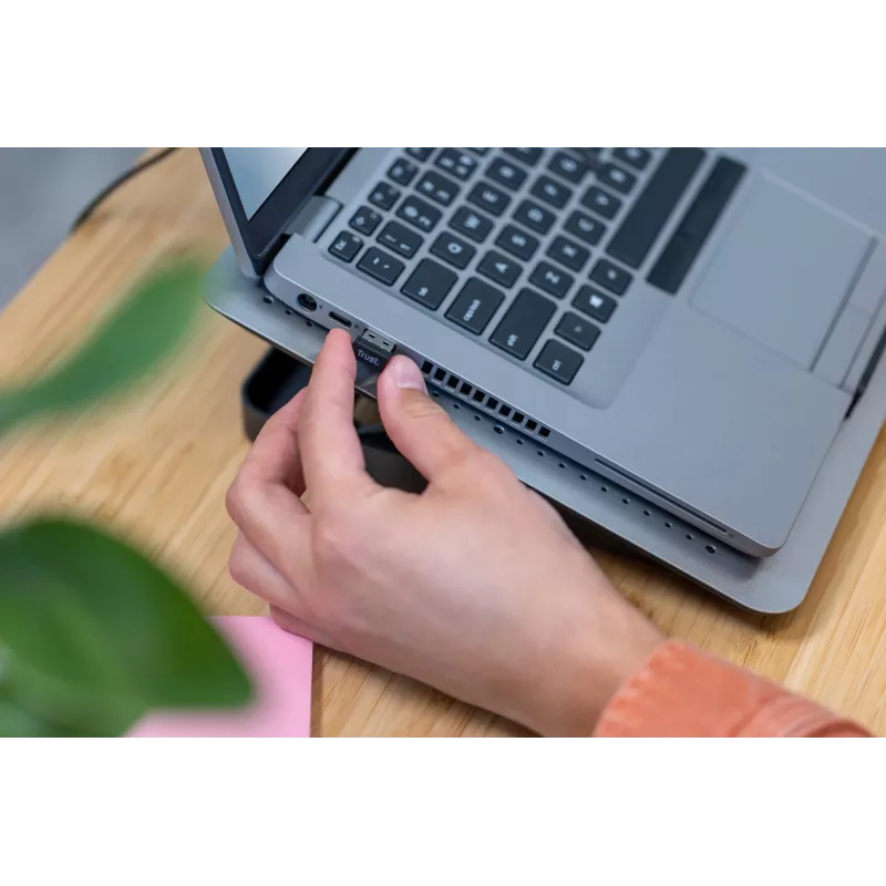 Trust Primo myš Travel obojručná RF Wireless optická 1600 DPI