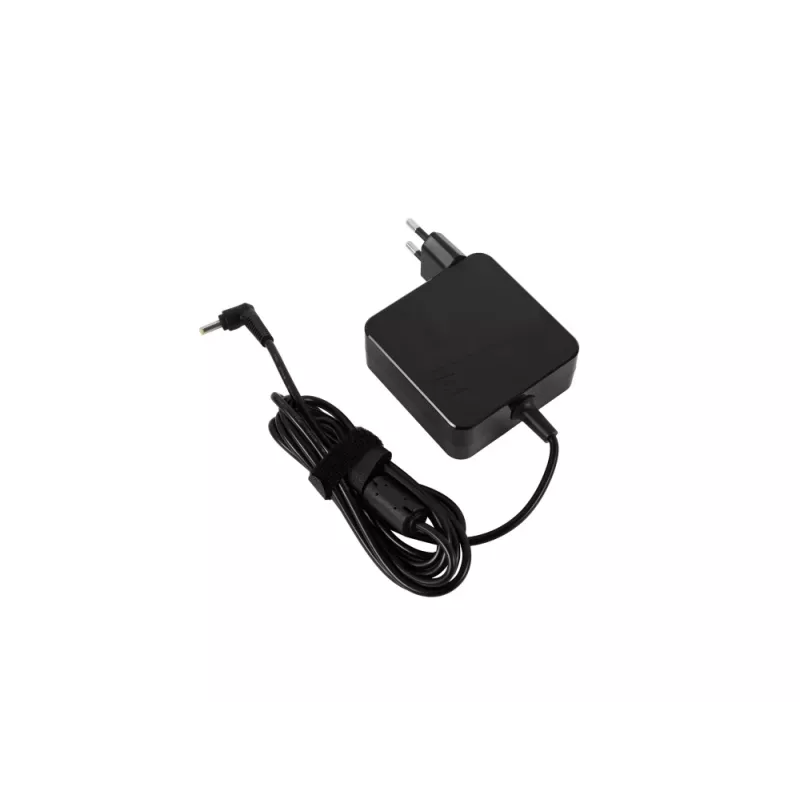 GREEN CELL napájací zdroj/meníč univerzálny 65 W čierna