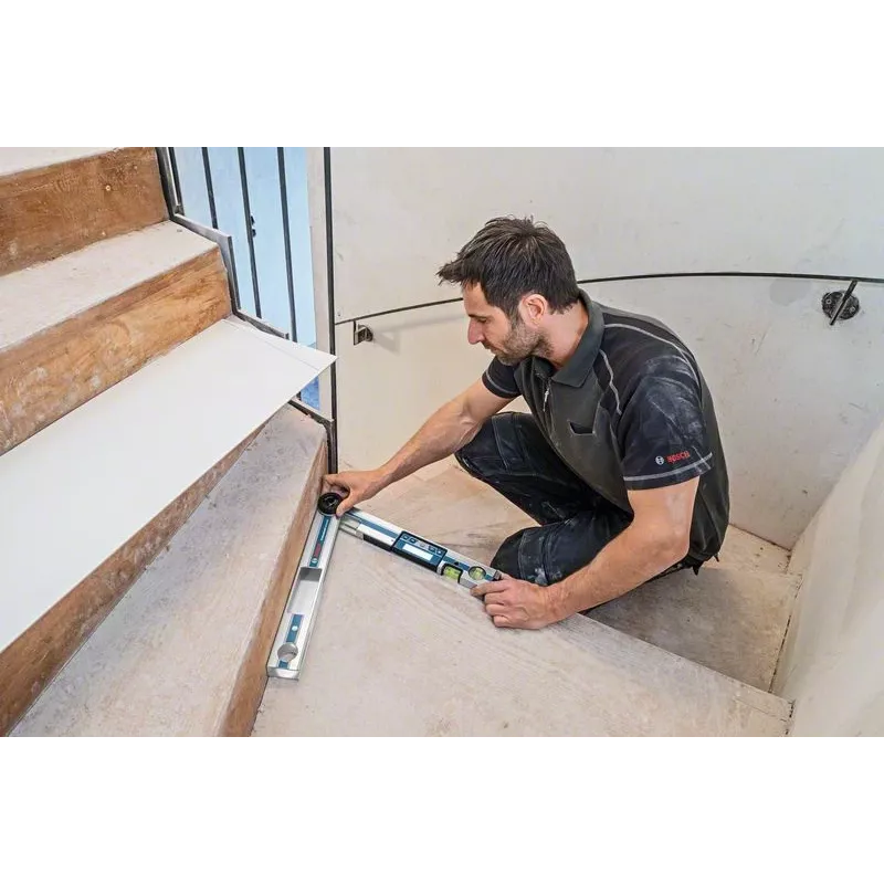 Bosch GAM 220 MF Professional digitálny uhlomer 0 - 220°