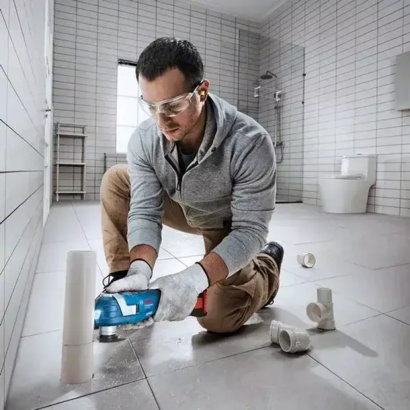 Bosch GOP 185-LI akumulátorový multirezač 18 V, čierny, modrý