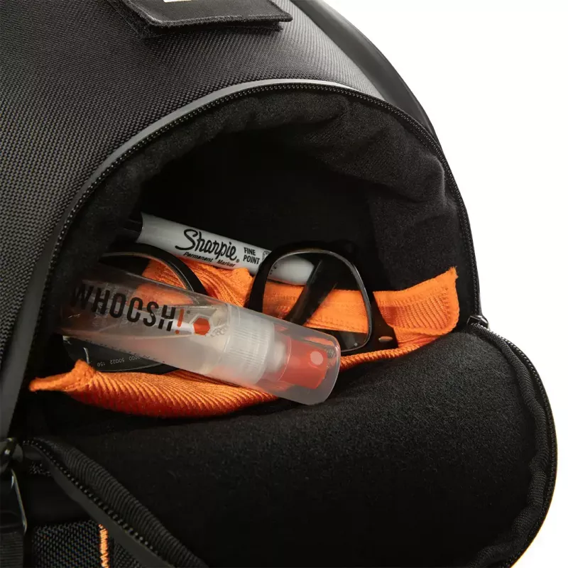 Urban Armor Gear Standard Issue batoh ležérny batoh čierny