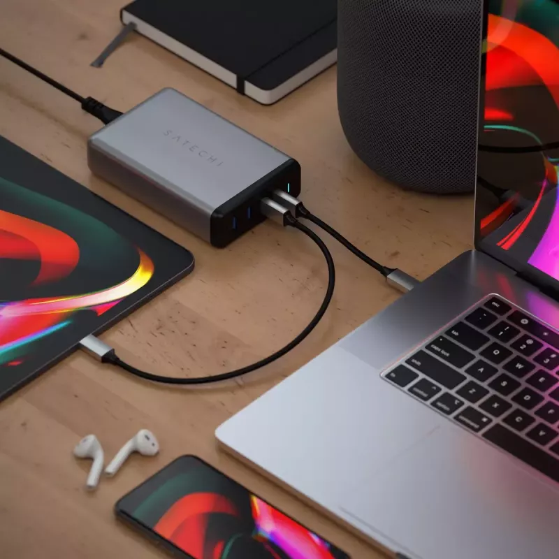 Nabíjačka do interiéru Satechi ST-TC108WM