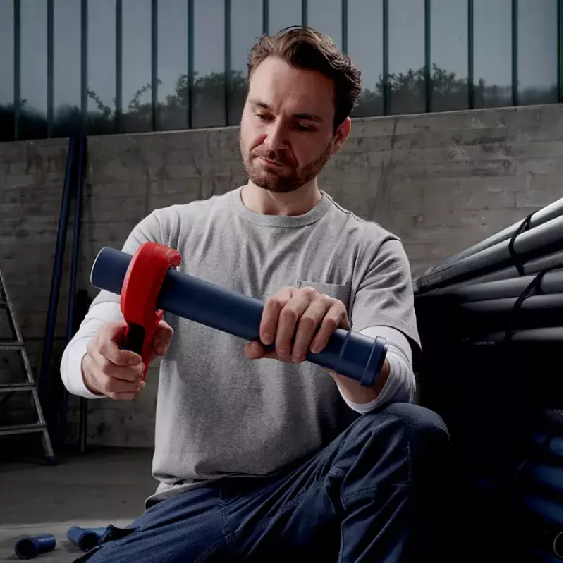 Knipex DP50 90 23 01 BK rezač rúr, červený/modrý