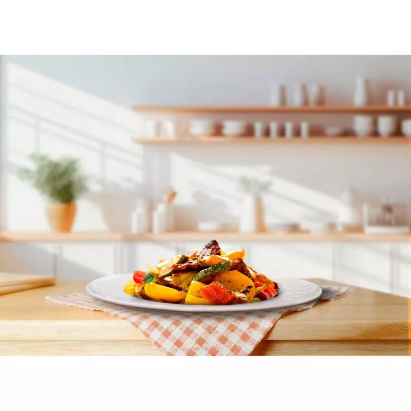 Teplovzdušná fritéza Electrolux EAF5B — 5 l, 1500 W, do 200 °C, 8 programov, dotykové ovládanie, LED displej