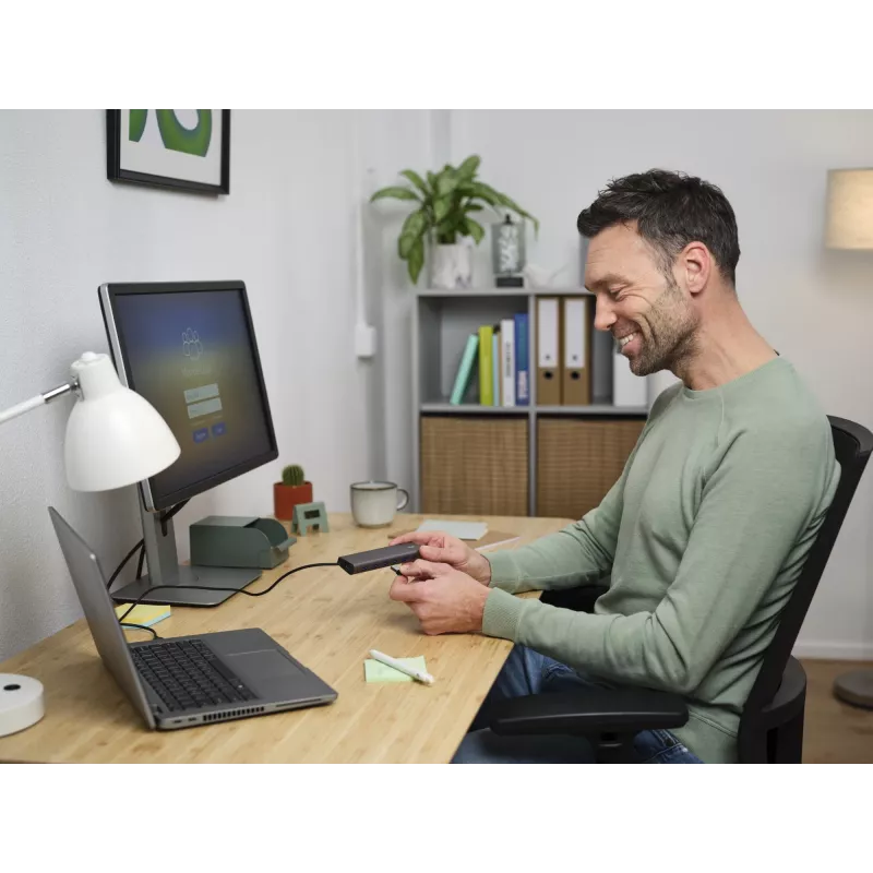 Trust Halyx 24967 7-portový USB hub, USB 3.2 Gen 1, Type-A, 5000 Mbit/s, strieborný