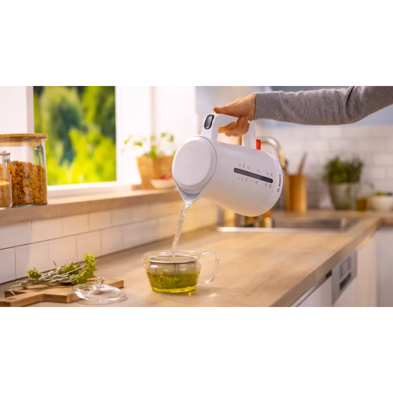 Elektrická kanvica Bosch TWK3M121 — 1,7 l, 2400 W, biela, plastové telo