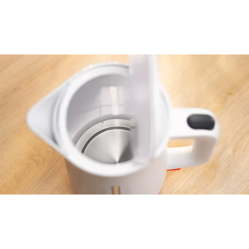 Elektrická kanvica Bosch TWK3M121 — 1,7 l, 2400 W, biela, plastové telo