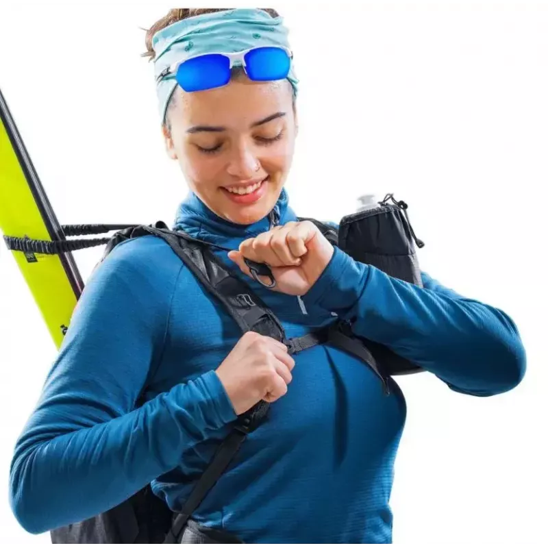 Batoh DEUTER Updays 24 SL – kapacita 24 L, dámsky strih, čierny Fallschirmspringen