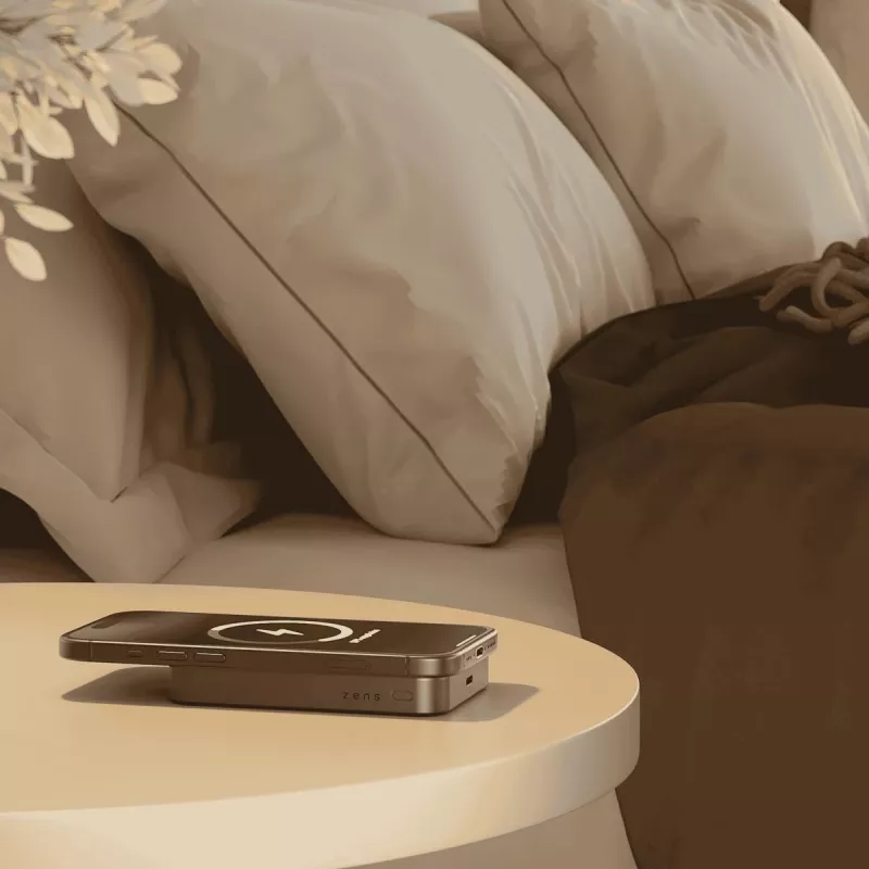 ZENS powerbank tenká Qi2 Al 10000mAh čierna