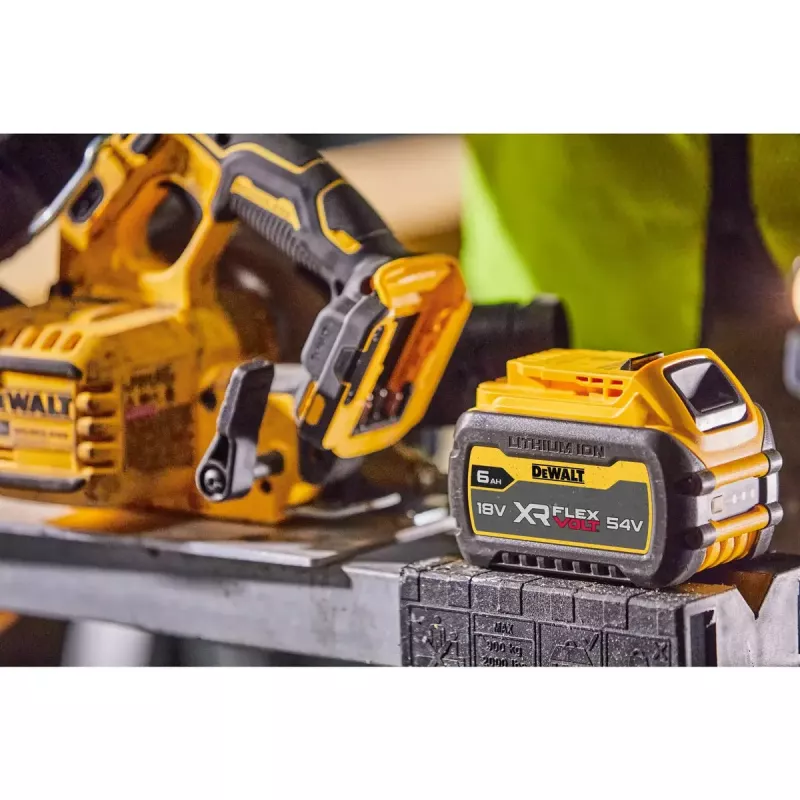 Prenosná kotúčová píla DeWALT DCS573NT-XJ