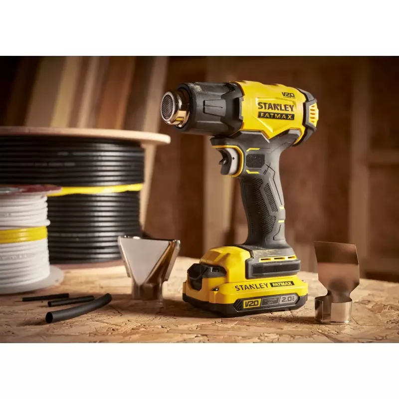 Teplovzdušná pištoľ Stanley FATMAX SFMCE530B-XJ