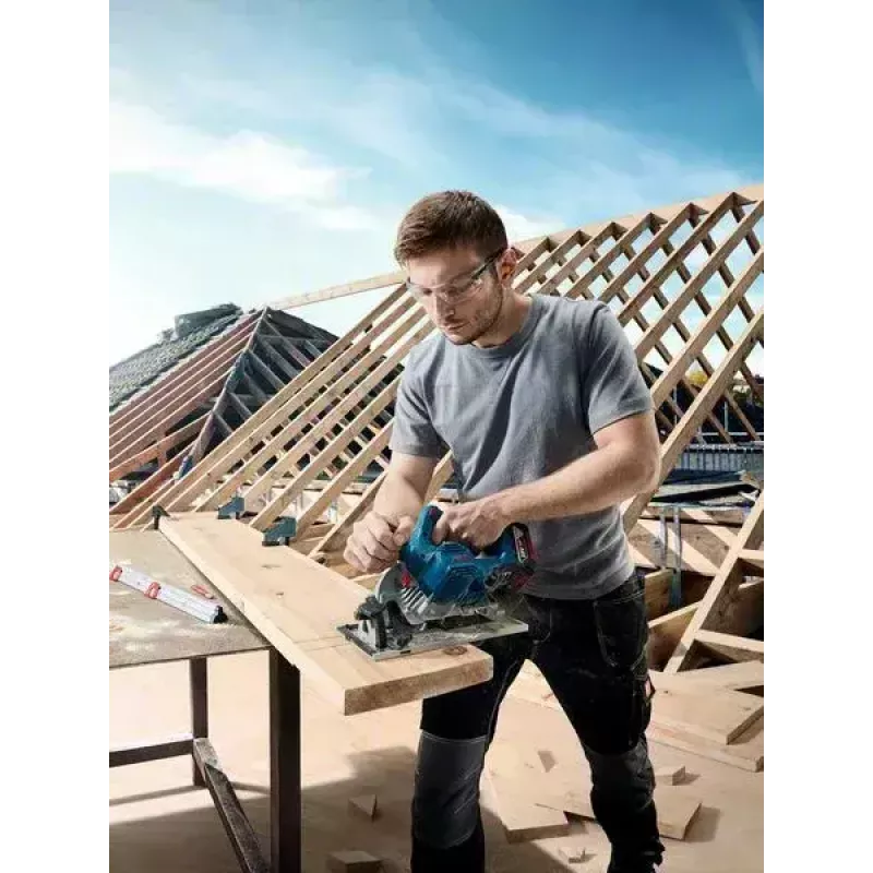 Bosch GKS 185-LI 16,5 cm čierna, modrá, sivá 5000 ot/min