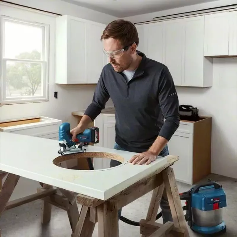 Bosch GST 185-LI elektrická priamočiara píla 3500 zdvihov/min 1,9 kg