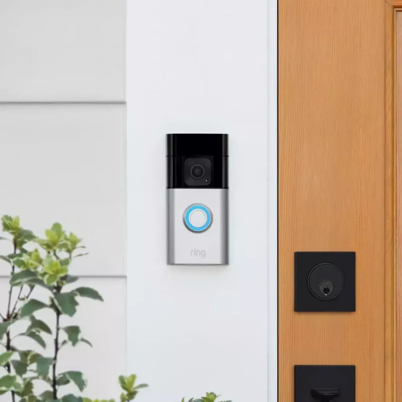 Battery Doorbell Plus Ring čierna nikel