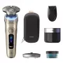Elektrický holiaci strojček Philips i9000 Prestige Ultra XP9403 — 3-hlavový rotačný systém, SkinIQ Pro, mokré a suché holenie, batéria, čistiaca stanica, zlatá