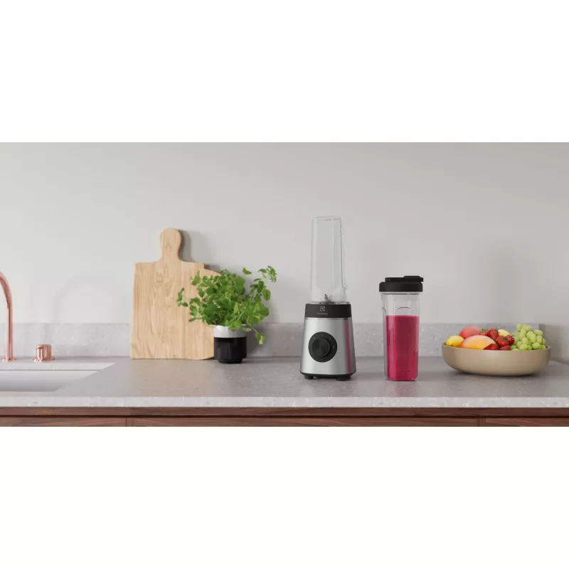 Stolový mixér Electrolux E4CB1-6ST