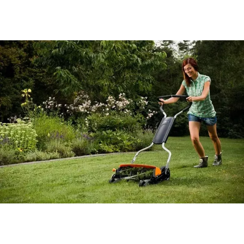Fiskars StaySharp Max 113880 ručná vretenová kosačka, šírka kosenia 46 cm, výška kosenia 25–100 mm, čierna/oranžová