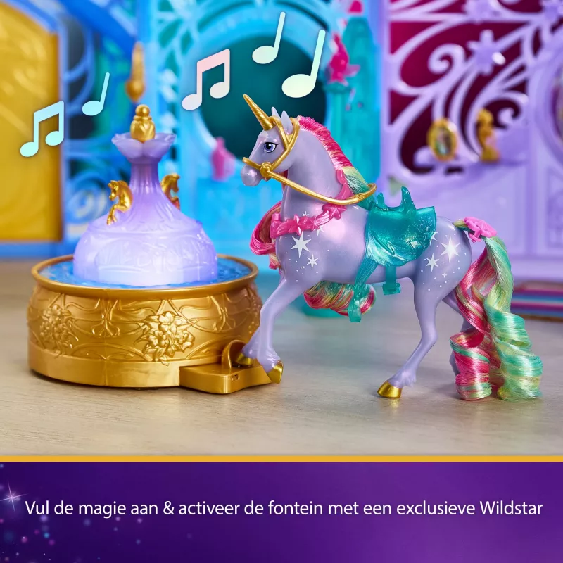 Hracia sada Spin Master Unicorn Academy stajňa s fontánou, svetelnými a zvukovými efektmi