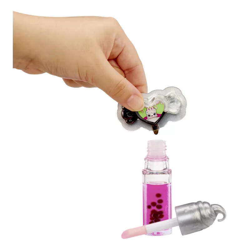 MGA Entertainment Yummiland Lip Gloss bábika Sour Sweeties - Misty Cakes