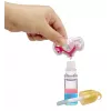 MGA Entertainment Yummiland Mystery Lip Gloss bábika - Phoebe Frappe
