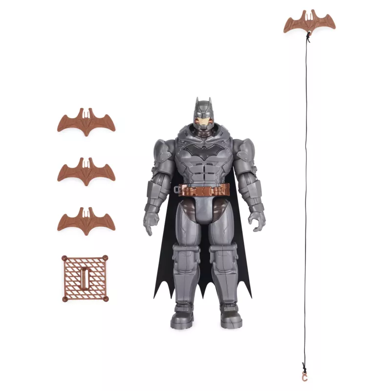 Spin Master Batman 30 cm Deluxe akčná figúrka s funkciou úderu a hodu, 5 doplnkov, svetelné a zvukové efekty, od 4 rokov