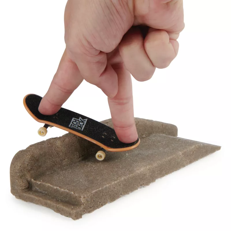 Tech Deck DIY opakovane použiteľná modelárska stavebnica z betónu s exkluzívnym Enjoi fingerboard, rail, formy, skatepark kit, detská hračka pre chlapcov a dievčatá od 6 rokov