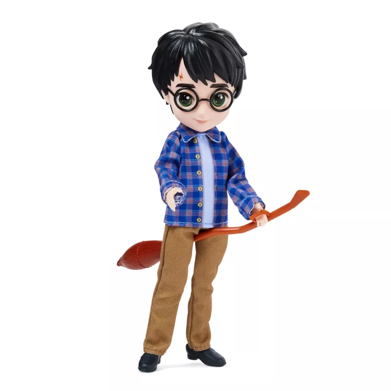 Wizarding World Harry Potter, 8-palcová sada bábik Harry Potter s maskovacím plášťom a 5 doplnkami pre bábiky, detská hračka od 6 rokov