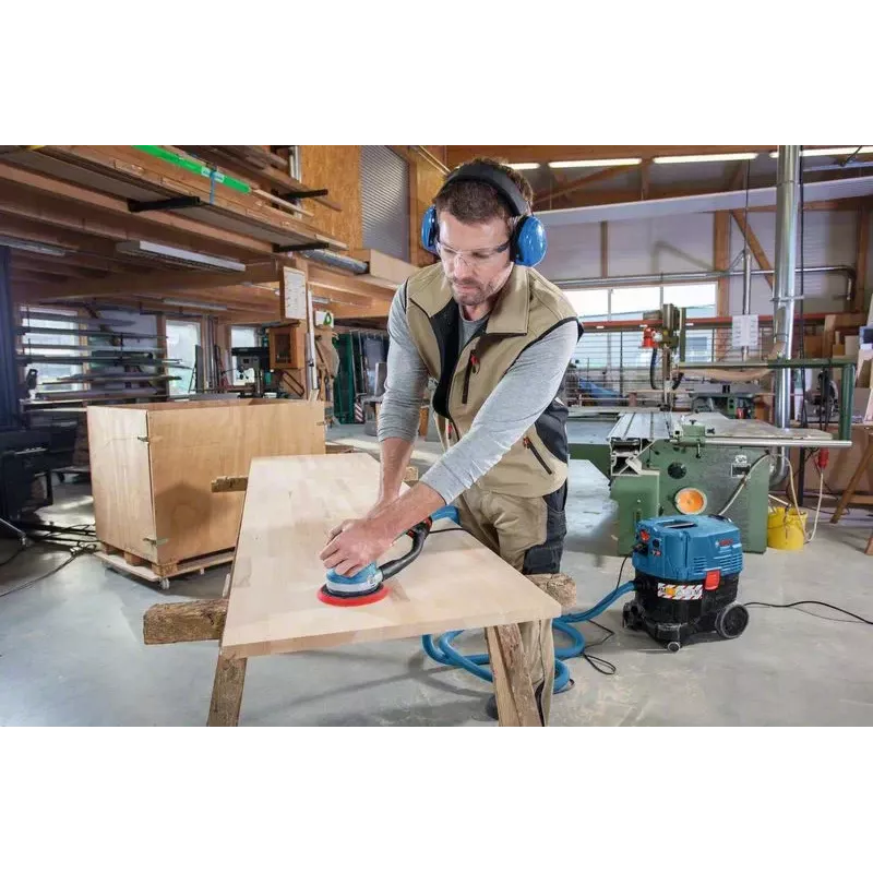 Bosch GET 75-150 Professional excentrická brúska, 750 W, 150 mm, 7300 ot./min, L-BOXX, čierna/modrá