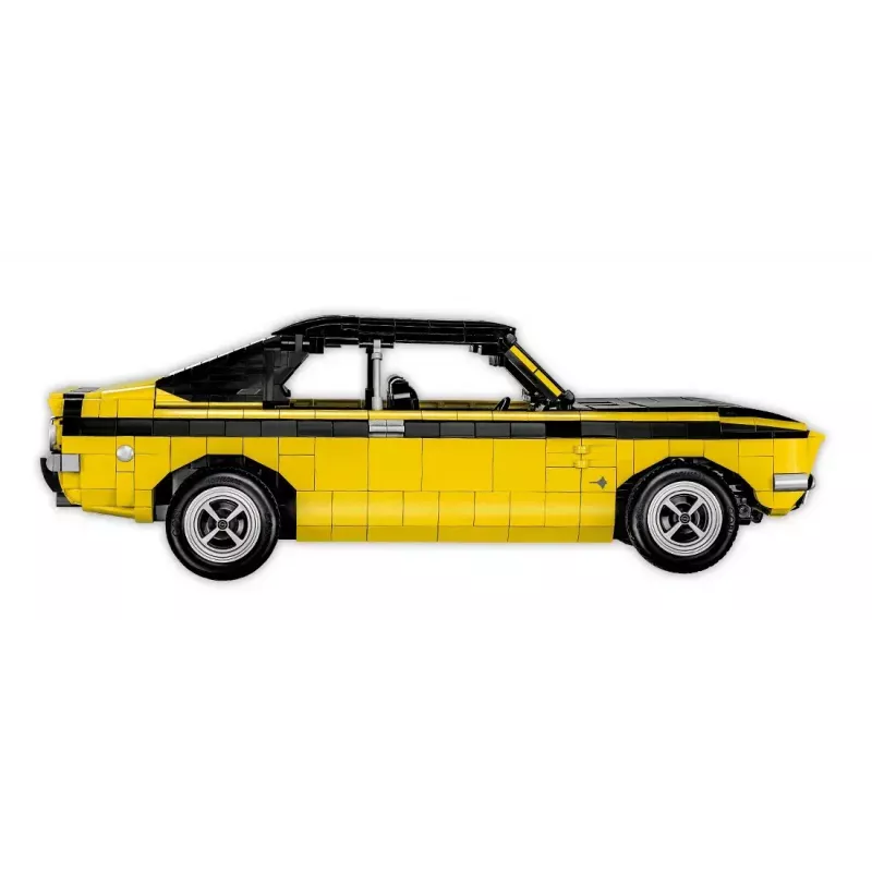 Stavebnica Cobi Opel Manta A 1970 model v mierke 1:12, sada kociek