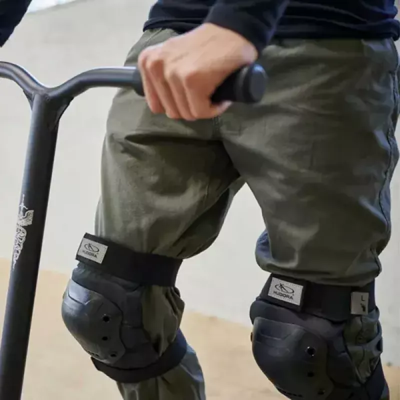 Sada ochranných prostriedkov HUDORA 83058 čierna pre všetky vekové skupiny
