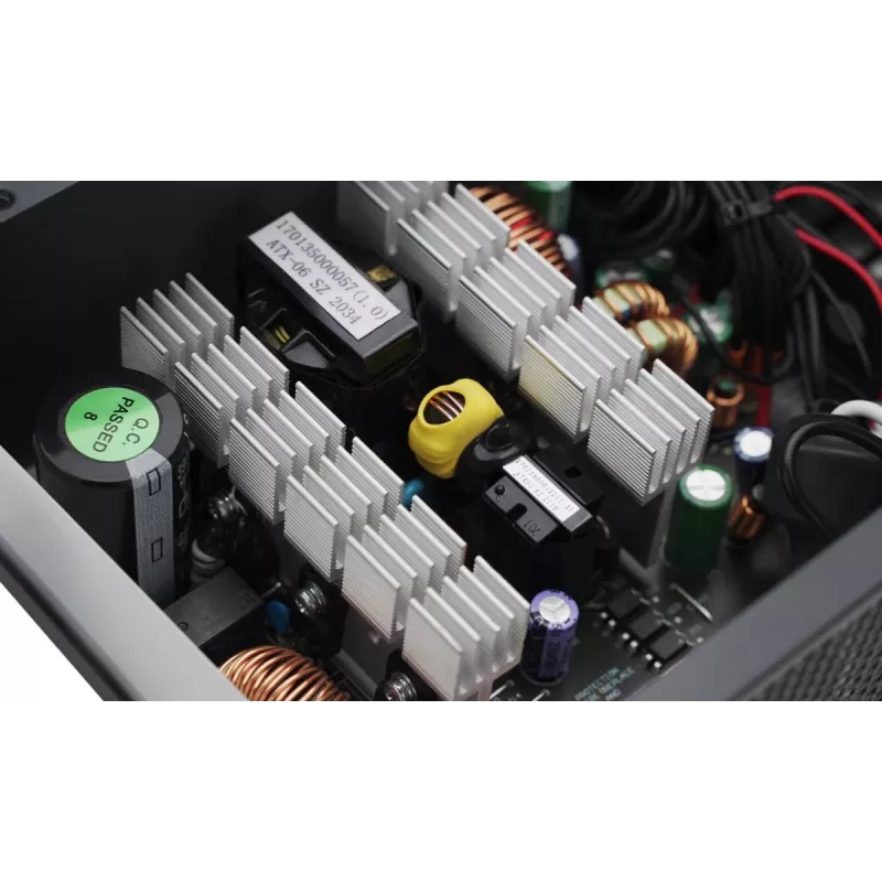 DEEPCOOL Pf750 napájací zdroj 750 W 20+4-Pin ATX - čierny