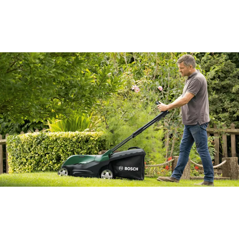 Bosch AdvancedRotak kosačka so sedením batéria zelená
