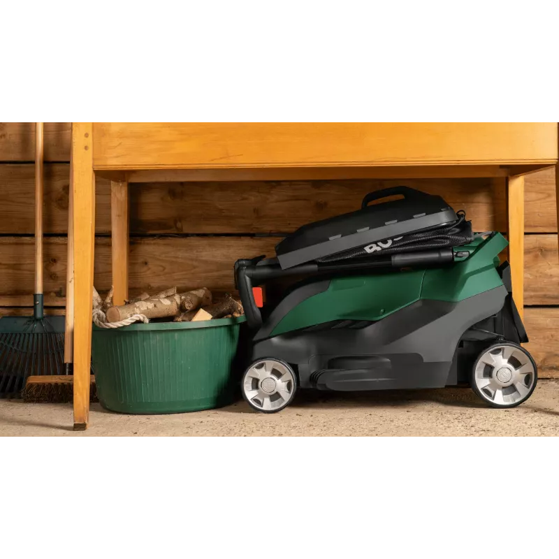 Kosačka Bosch AdvancedRotak 40-650 — 1800 W, šírka záberu 40 cm, zelená/čierna