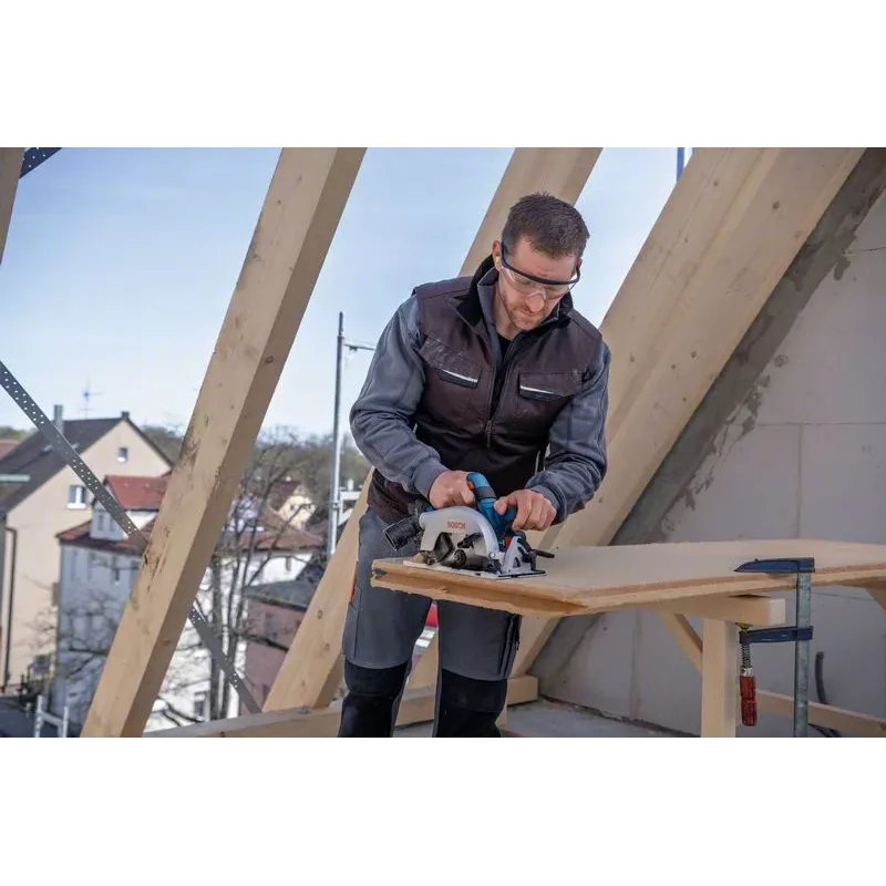 Bosch GKS 18V-57-2 Professional akumulátorová okružná píla, 18 V, 165 mm, bez akumulátora, modro-čierna